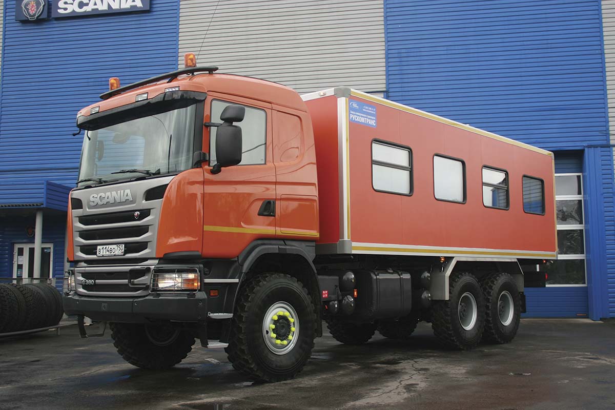 Полноприводный вахтовый автомобиль SCANIA  G360 6X6